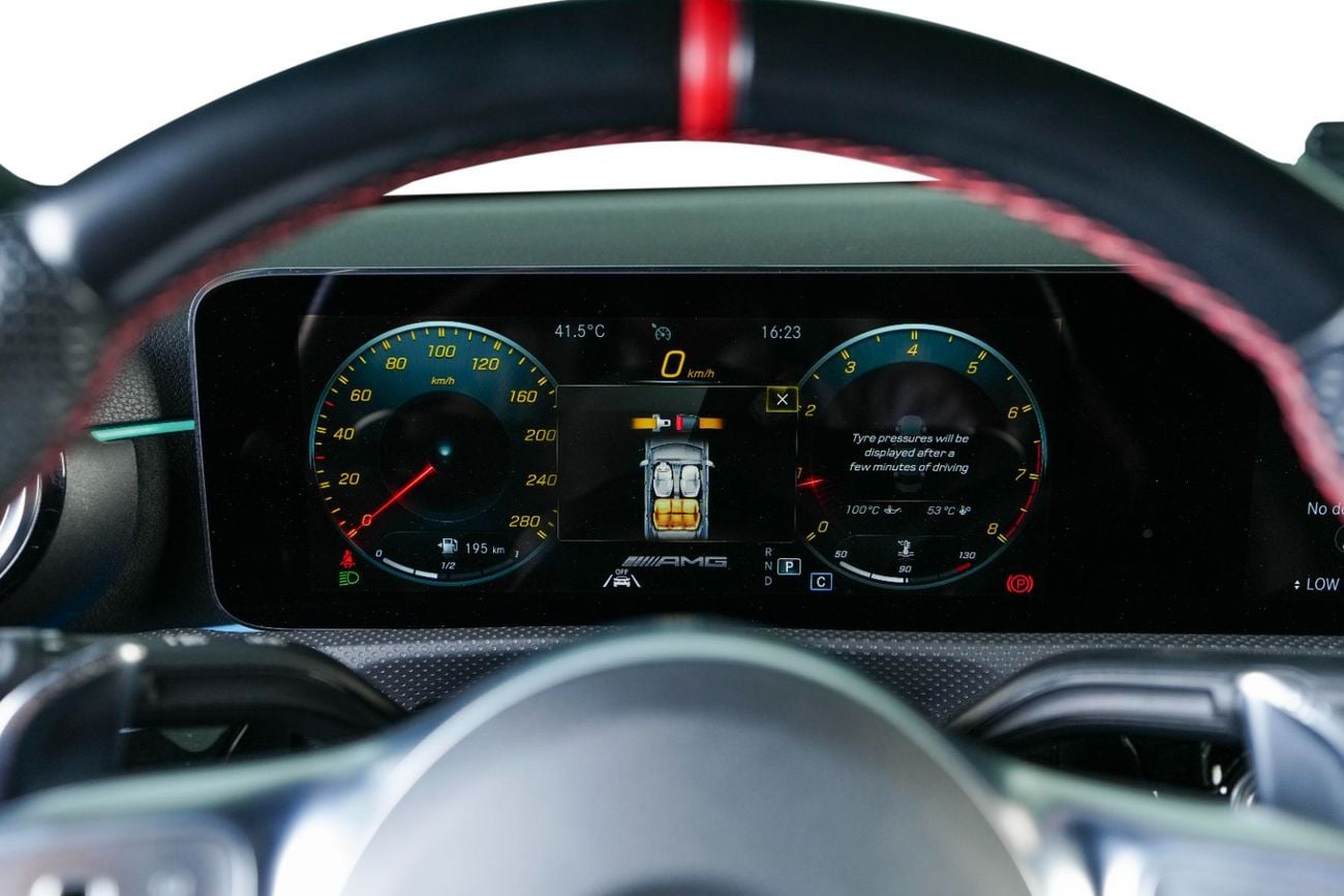 مرسيدس بنز A 35 AMG 4MATIC PREMIUM 4MATIC
