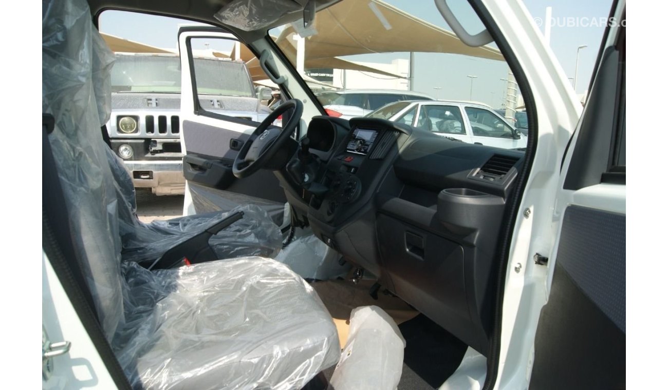 تويوتا لايت آيس 1.5L Petrol 2WD Panel Van Manual