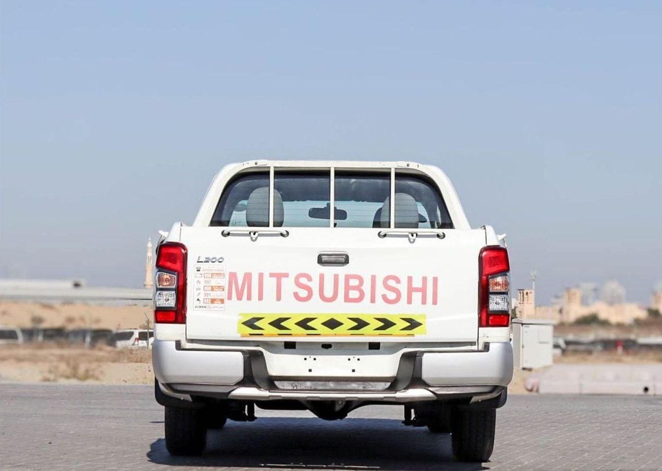 ميتسوبيشي L200 GL 2.4L (132 HP) Mitsubishi L200 2.4 L RWD 2021 GCC accident-free in excellent condition 786 P.M