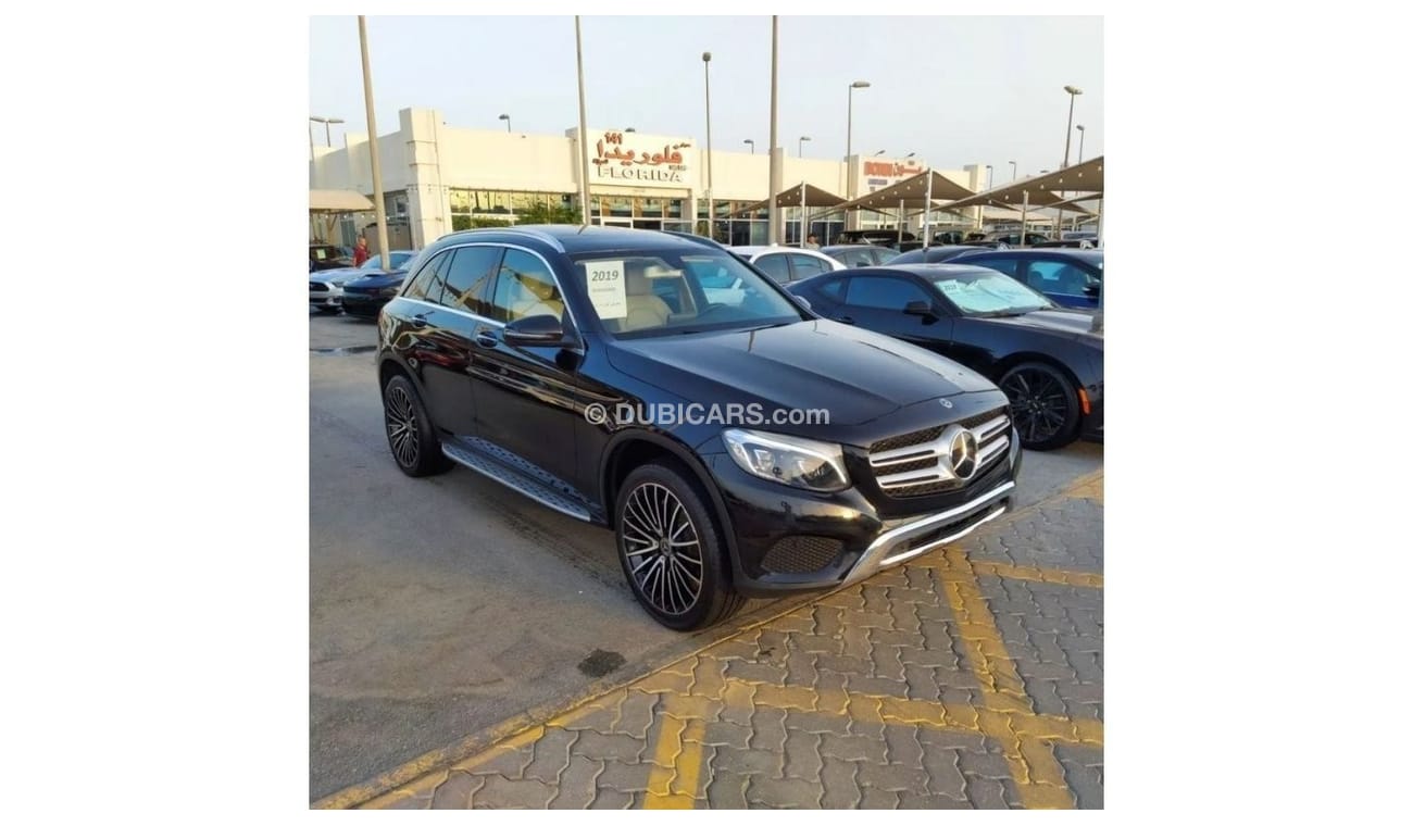 Mercedes-Benz GLC 300 AMG