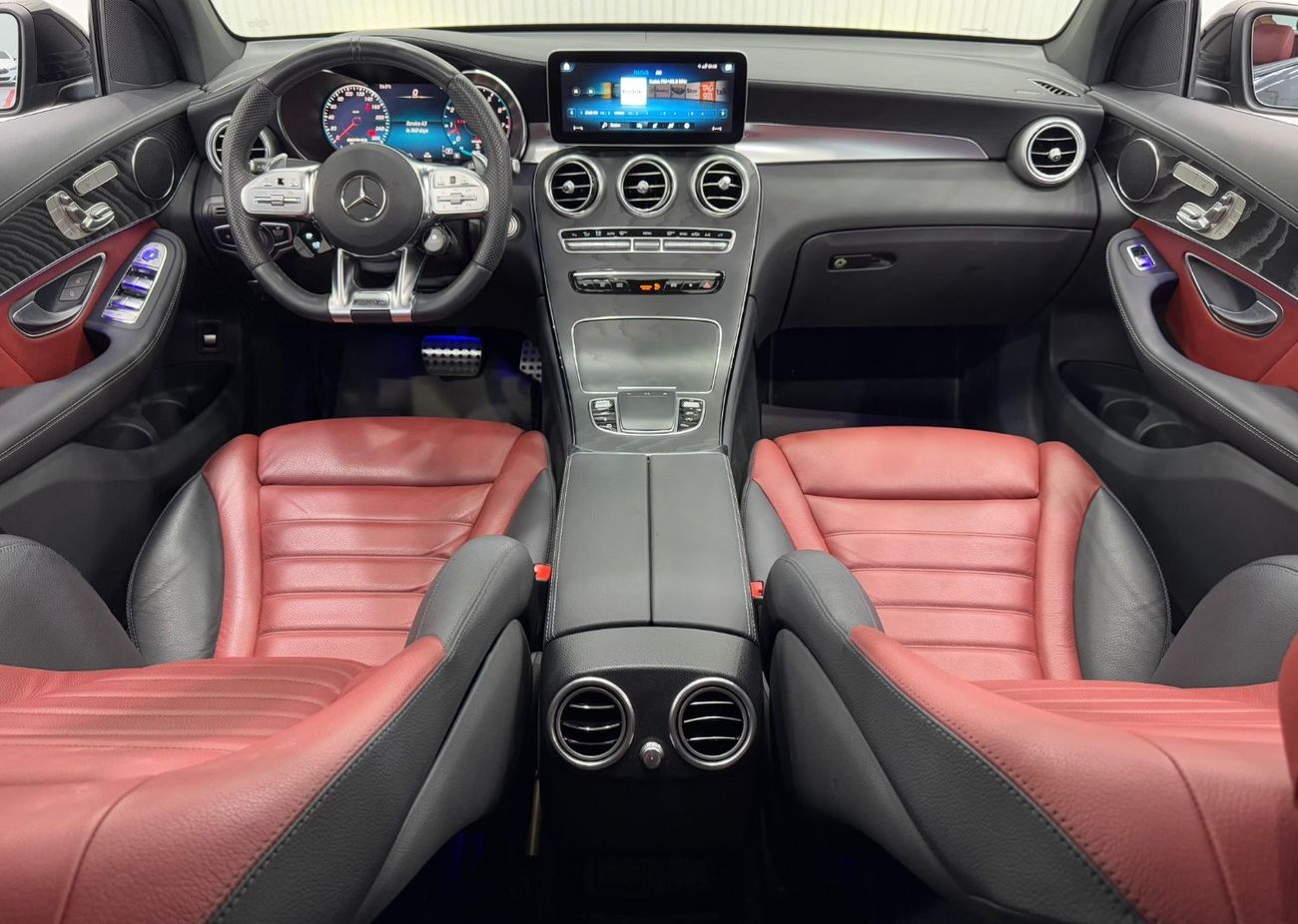 Mercedes-Benz GLC 43 AMG 4MATIC 2023 Mercedes-AMG GLC 43, Agency Warranty Till 11/27 + Service Package, Full Service History,