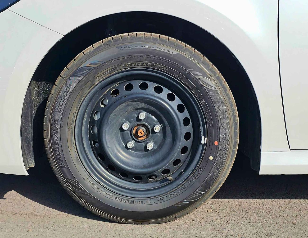 تويوتا كامري BASIC / 2.5L PETROL / PUSH START / REAR A/C (CODE # 69064 )