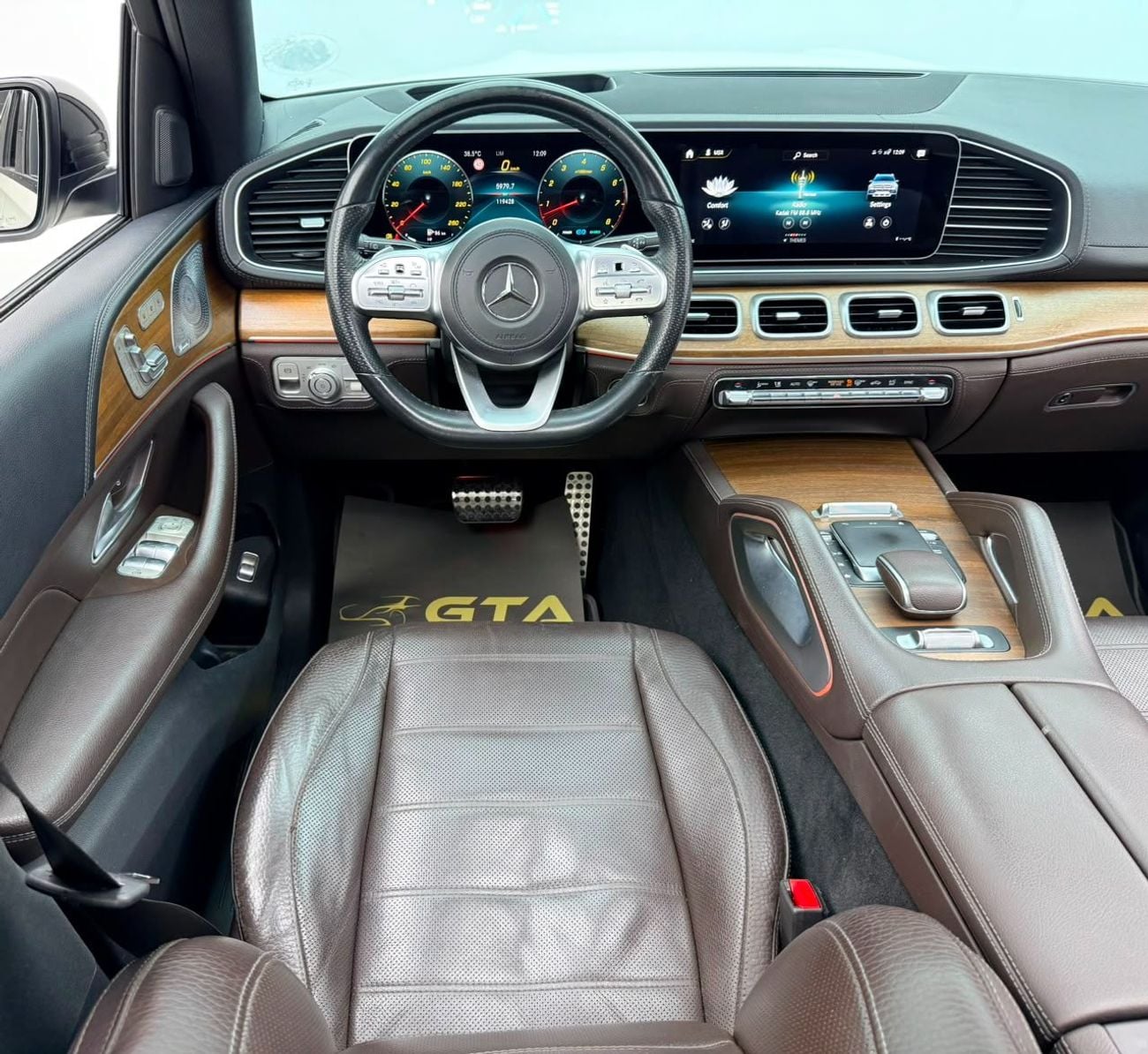 مرسيدس بنز GLS 580 STD STD