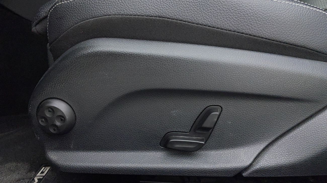 مرسيدس بنز C 200 AMG SPORT PACK 2 | بدون دفعة مقدمة | اختبار القيادة في المنزل