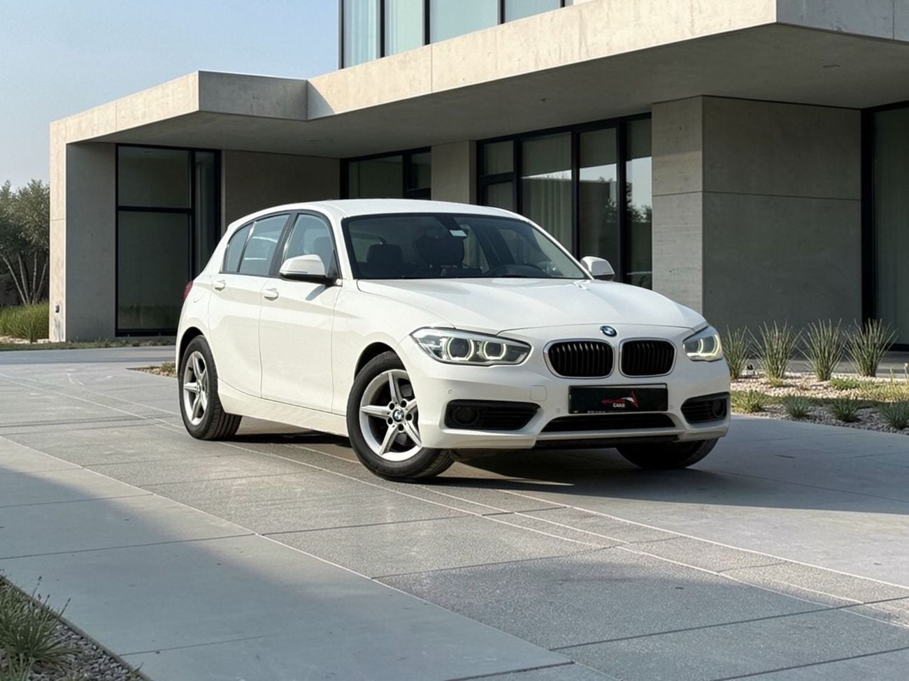 BMW 120i AED 930 P.M | 0% DOWN PAYMENT | BMW 120I | 2.0T I4 | 2019 | GCC SPECS