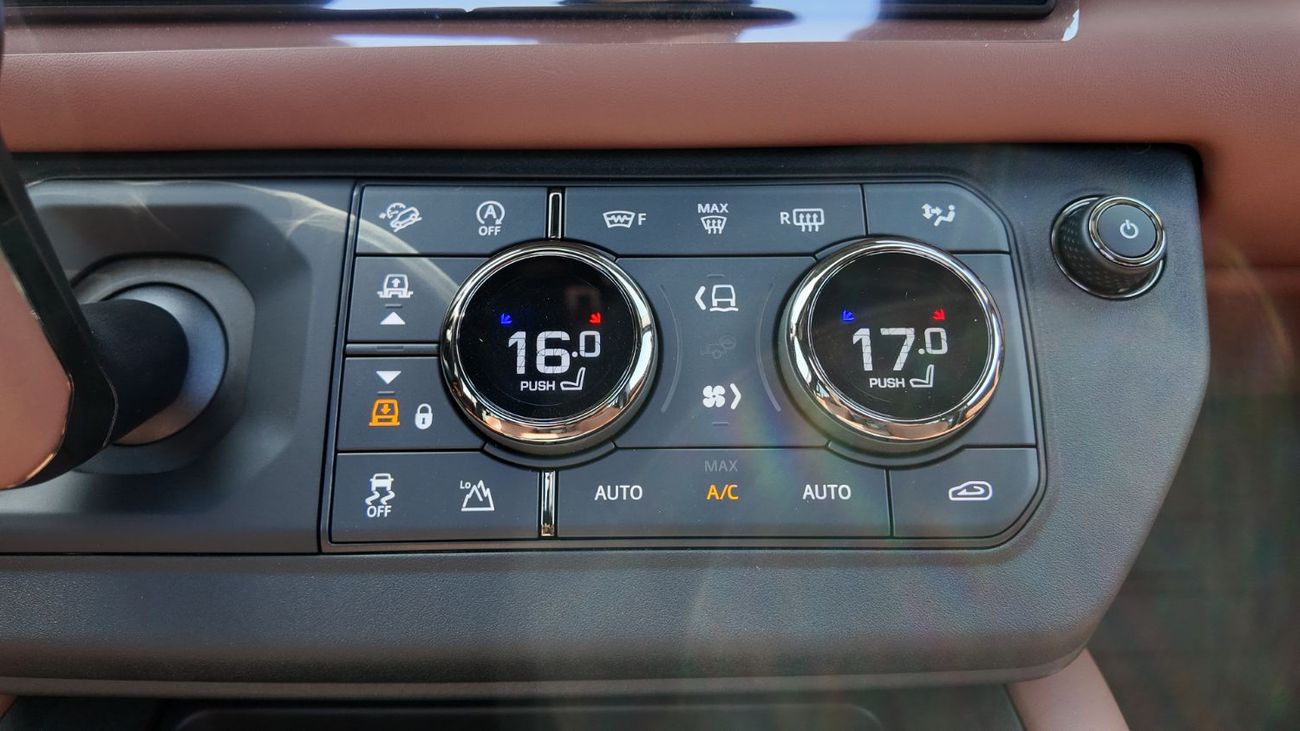 Land Rover Defender Land Rover Defender 110 P635 OCTA V8 (5 years warranty)