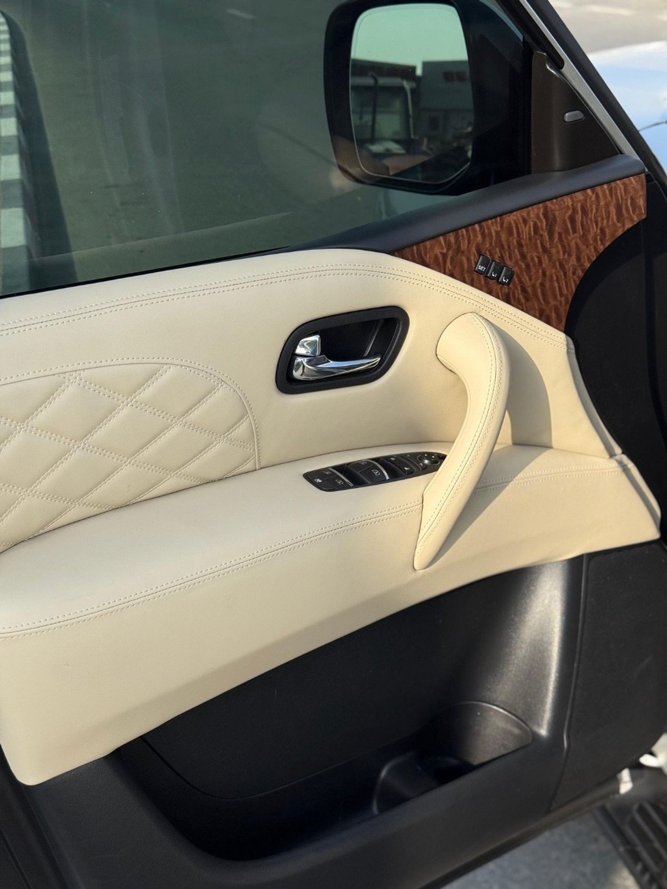 نيسان أرمادا Sl Full option 360 camera