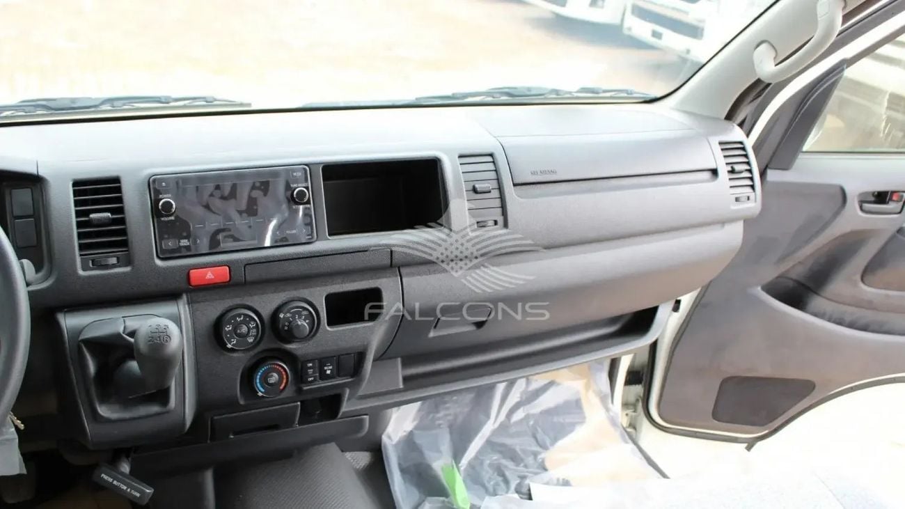 تويوتا هاياس 2.5L Diesel GL HR WITH AC, ABS & ALLOY Manual