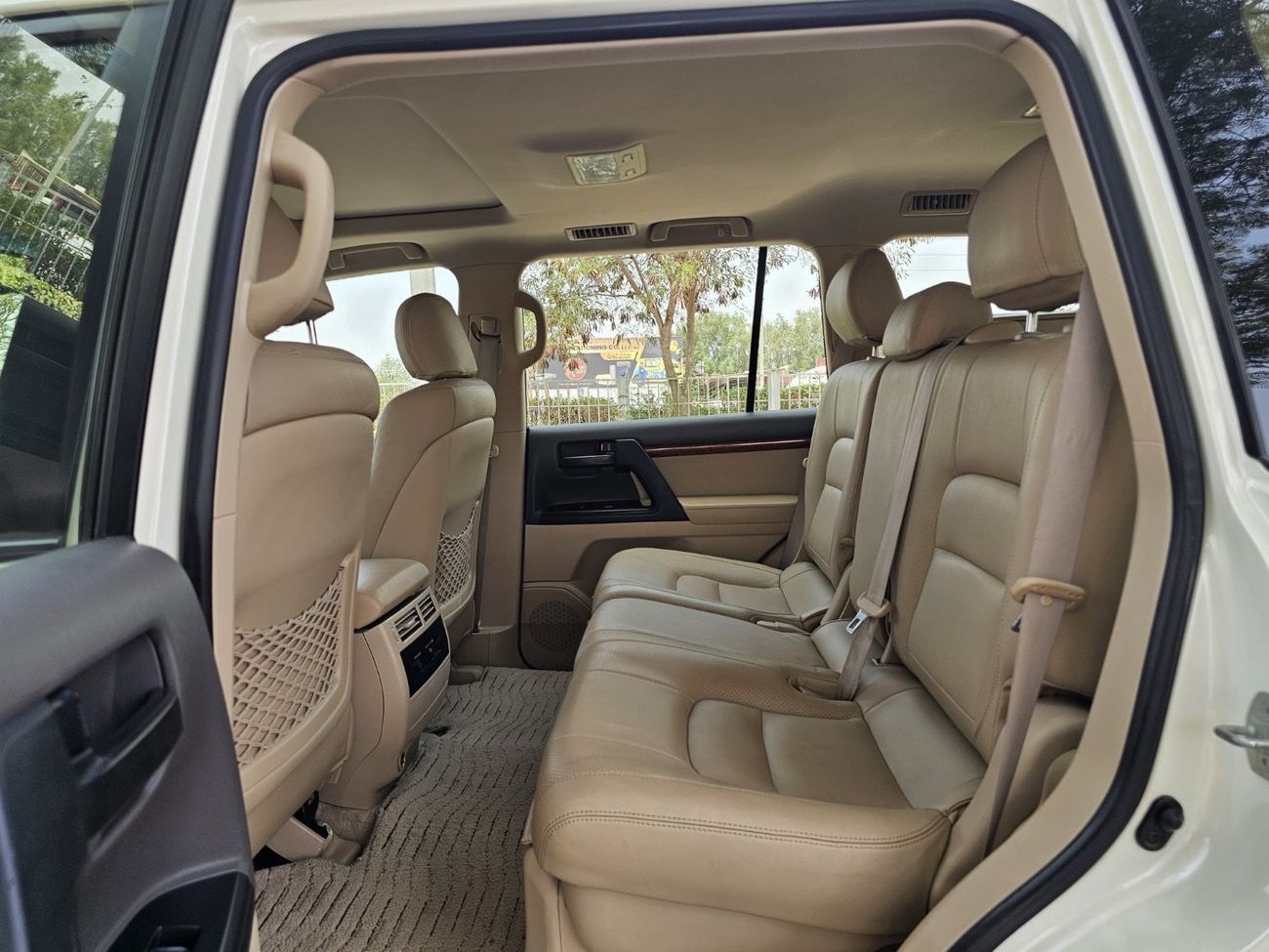 Toyota Land Cruiser GXR+ 4.6L