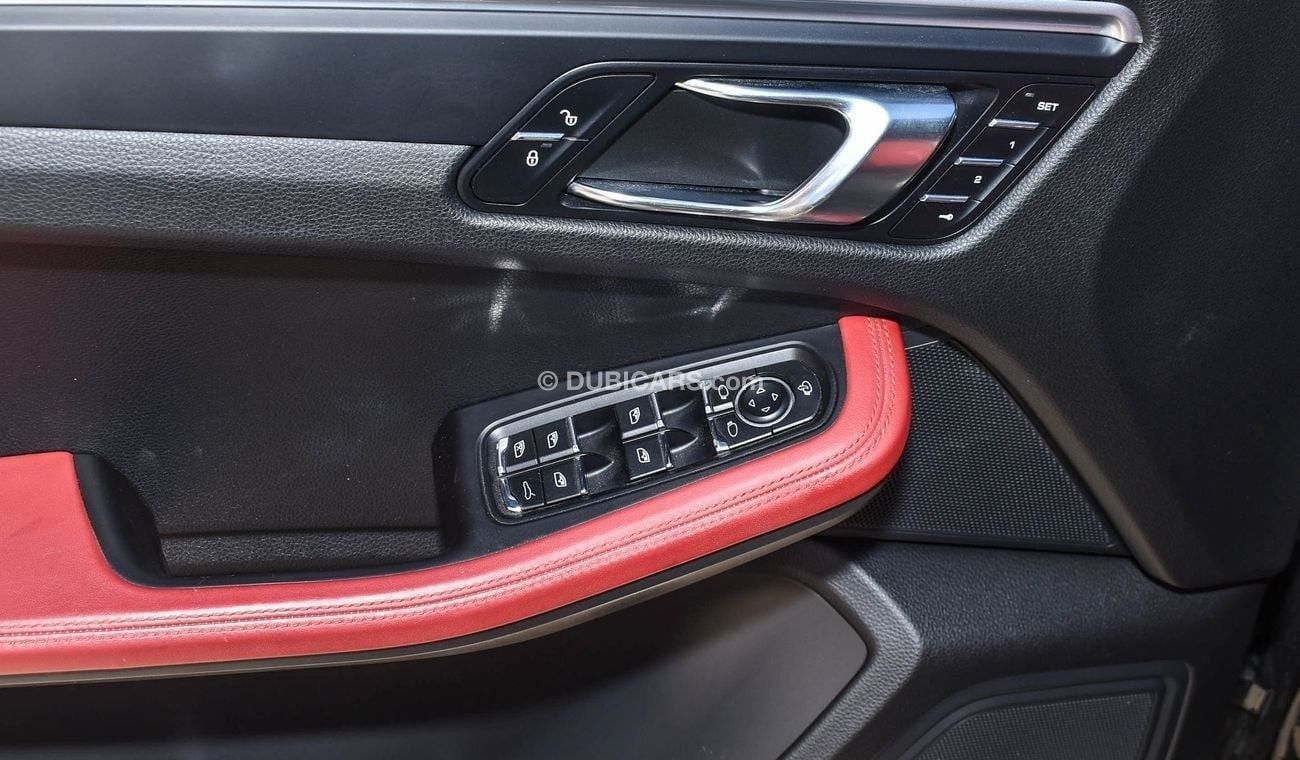 بورش ماكان Std 2.0L (252 HP)