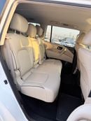 Nissan Armada SL Nissan Armada SV 2022