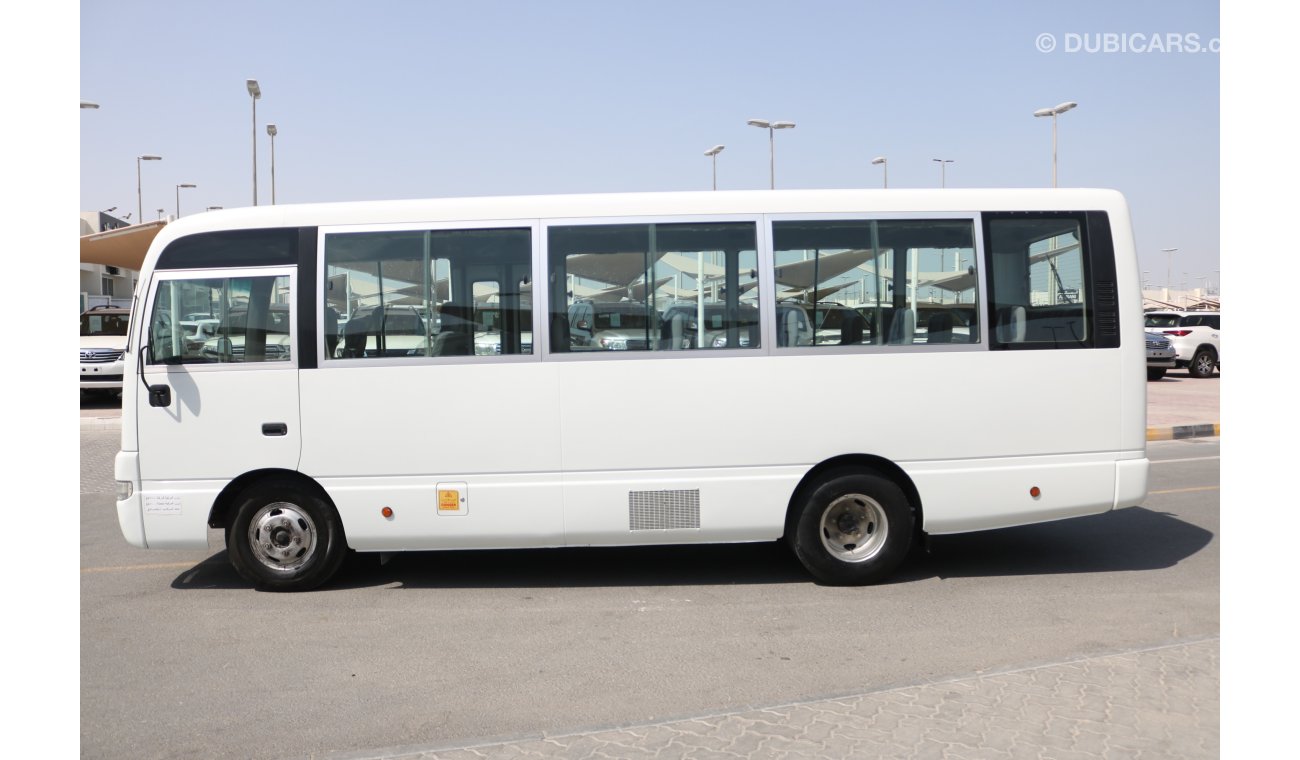 Nissan Civilian 26 SEATER BUS 2008