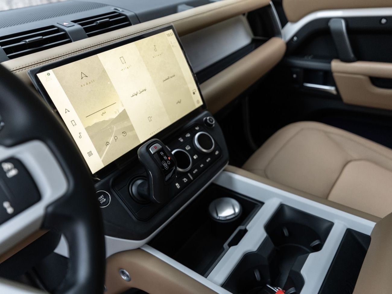 Land Rover Defender 110 X-DYNAMIC HSE P400 BUY NOW, PAY LATER | THE BLACKLINE STANDARD | 2030 Land Rover Warranty + Service, Low KMs, GCC