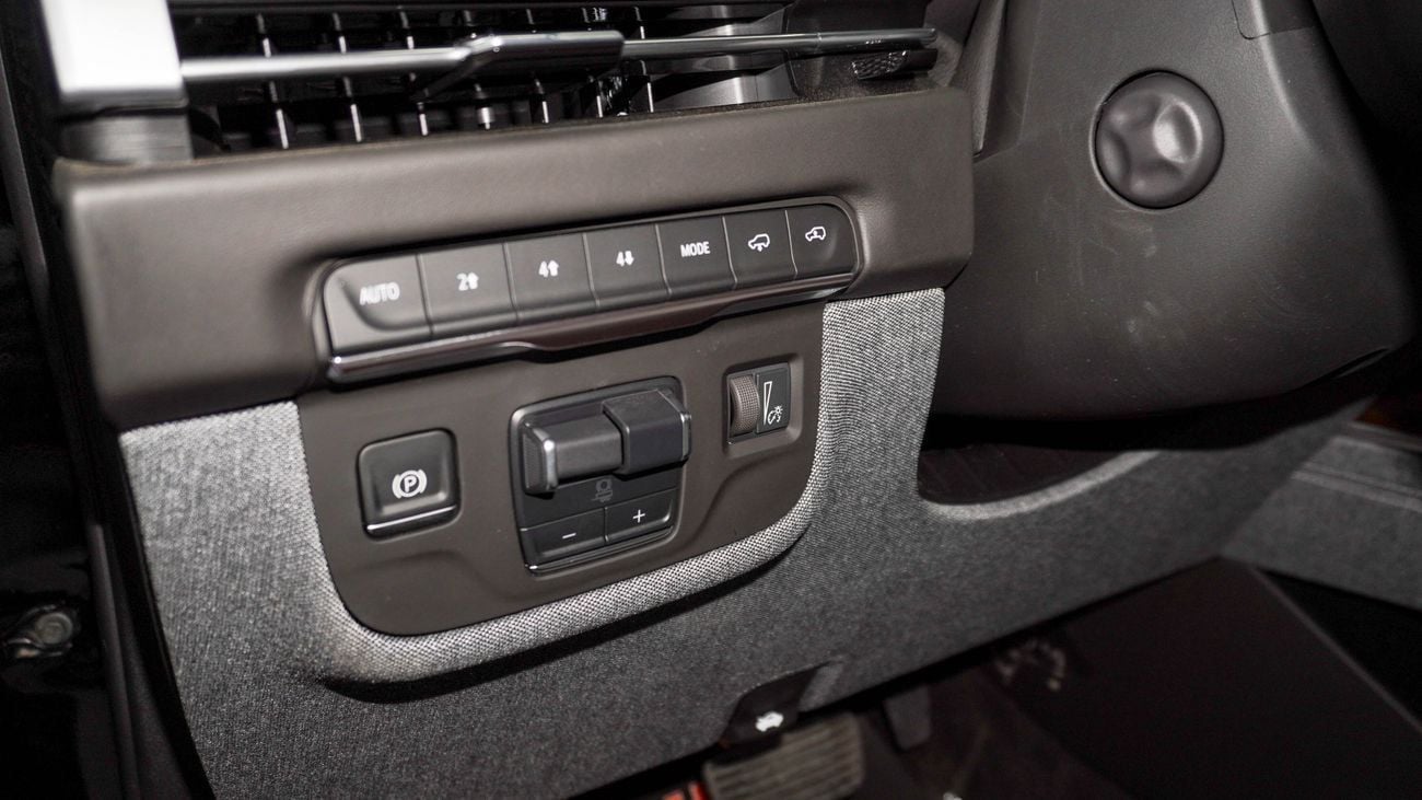 Cadillac Escalade 600