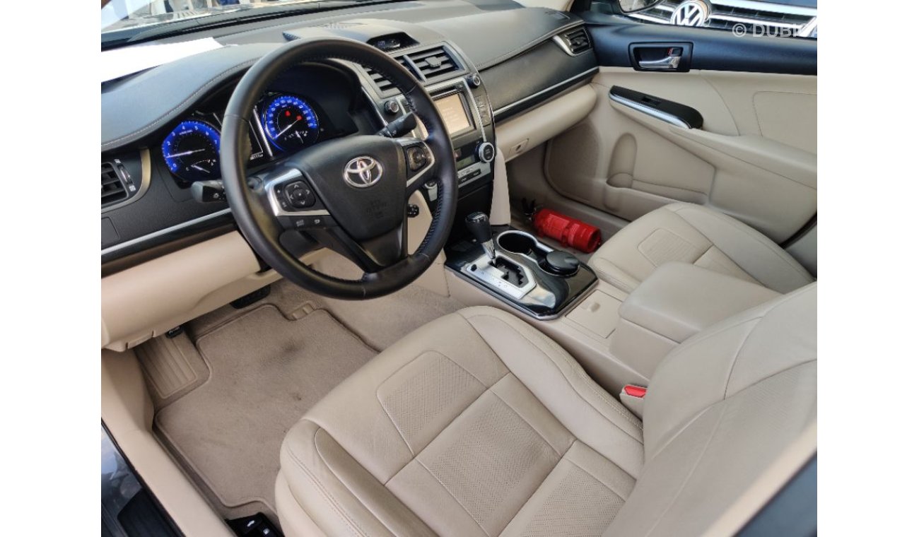 Toyota Camry 2017 model Se plus full options under warrantee low mileage gulf specs