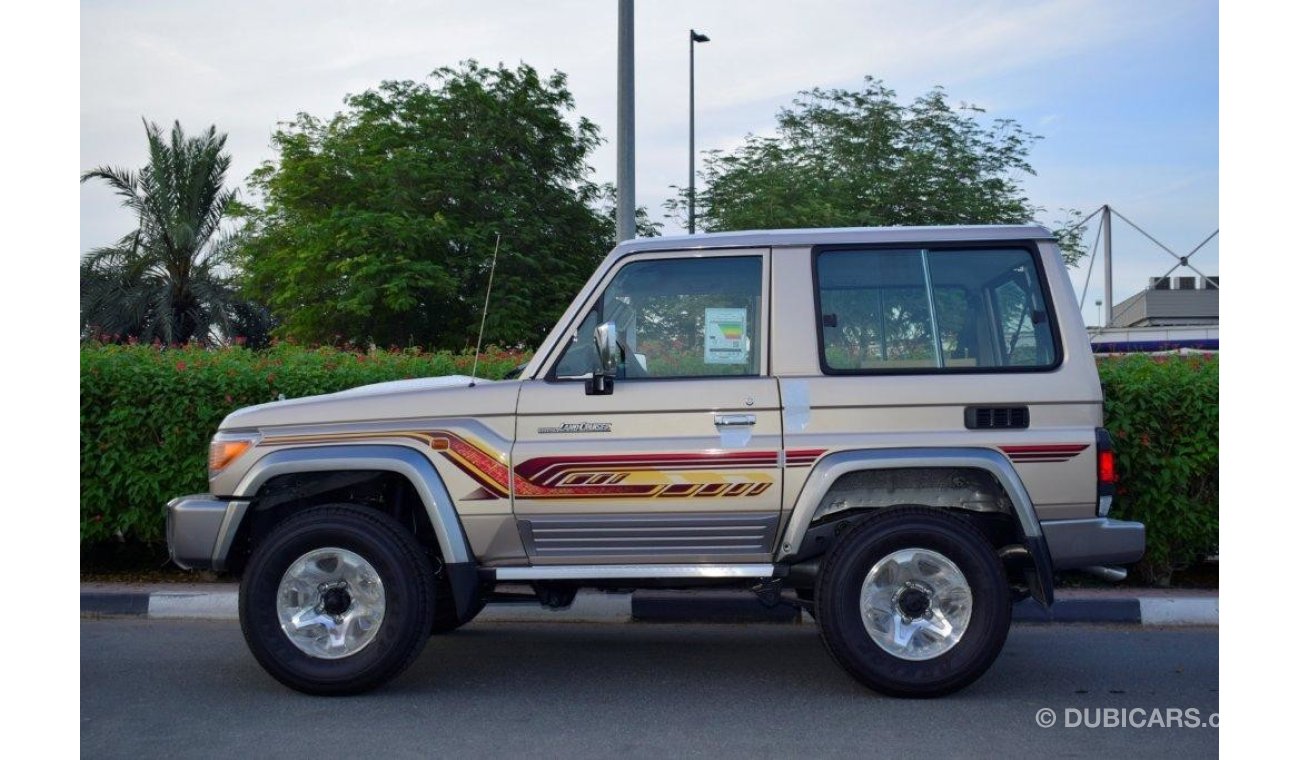 Toyota Land Cruiser Hardtop wagon petrol 3 Doors