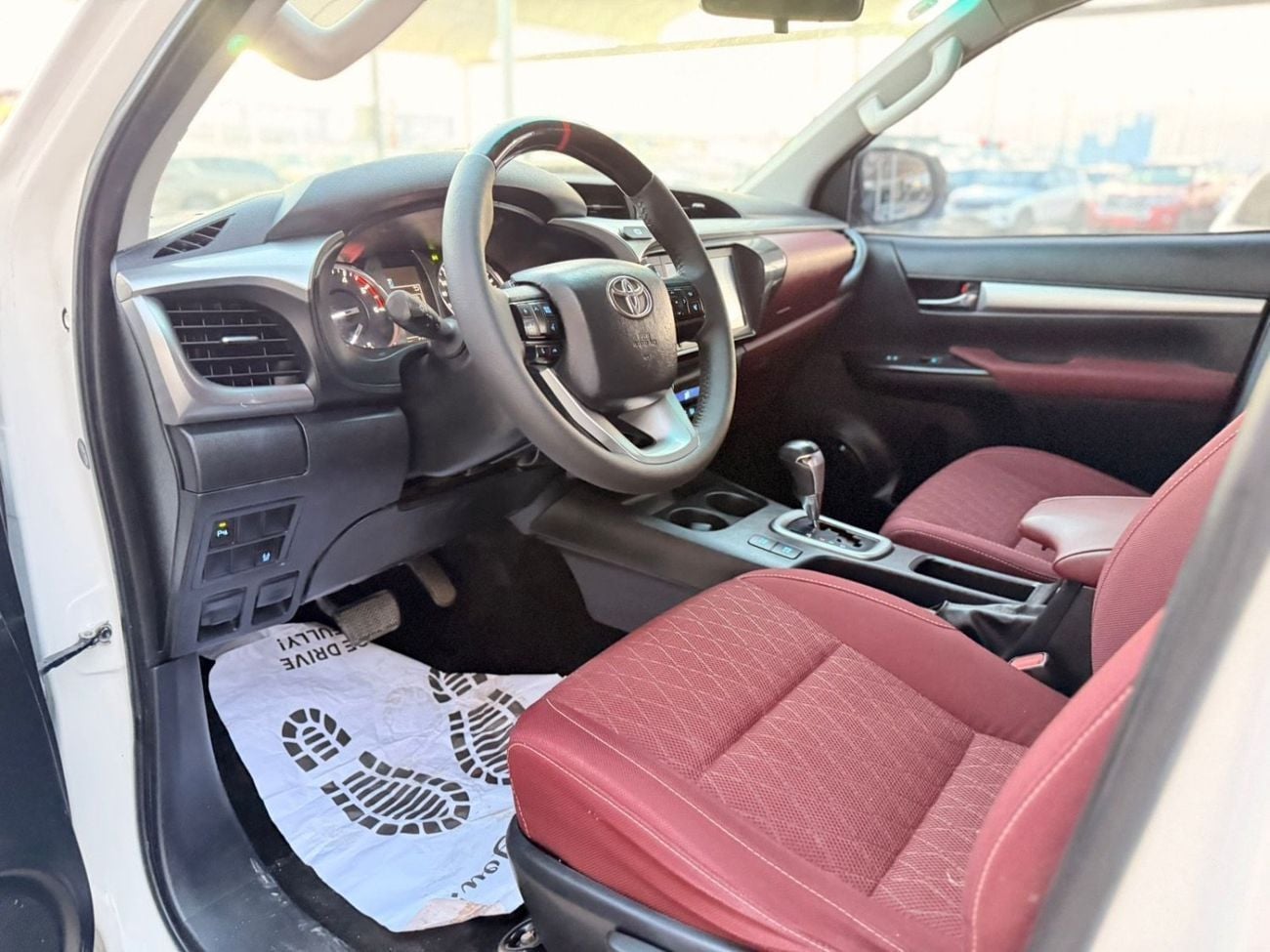 تويوتا هيلوكس S GLX 2.4L AWD A/T