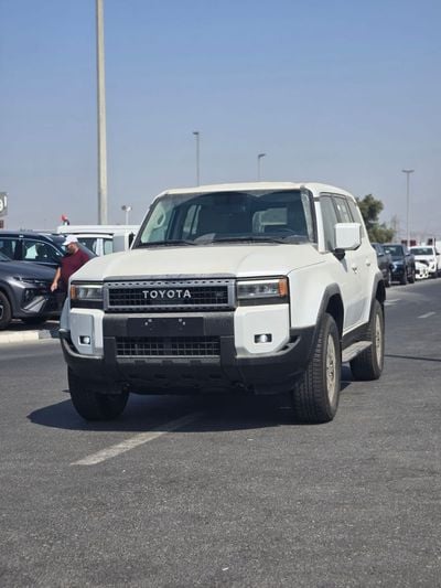 Toyota Prado 2.8L DEISEL A/T 7 SEATER GCC SPECIFICATION