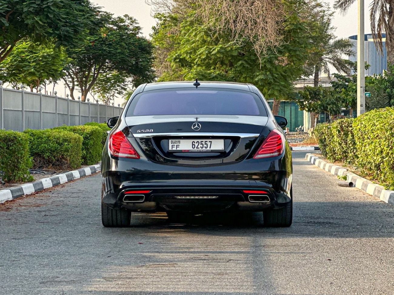 Mercedes Benz S400 Mercedes-Benz S400 AMG | Gcc Specs