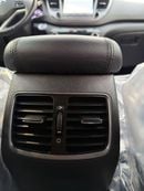 Hyundai Tucson GL 1.6L Excellent condition & luxury feel