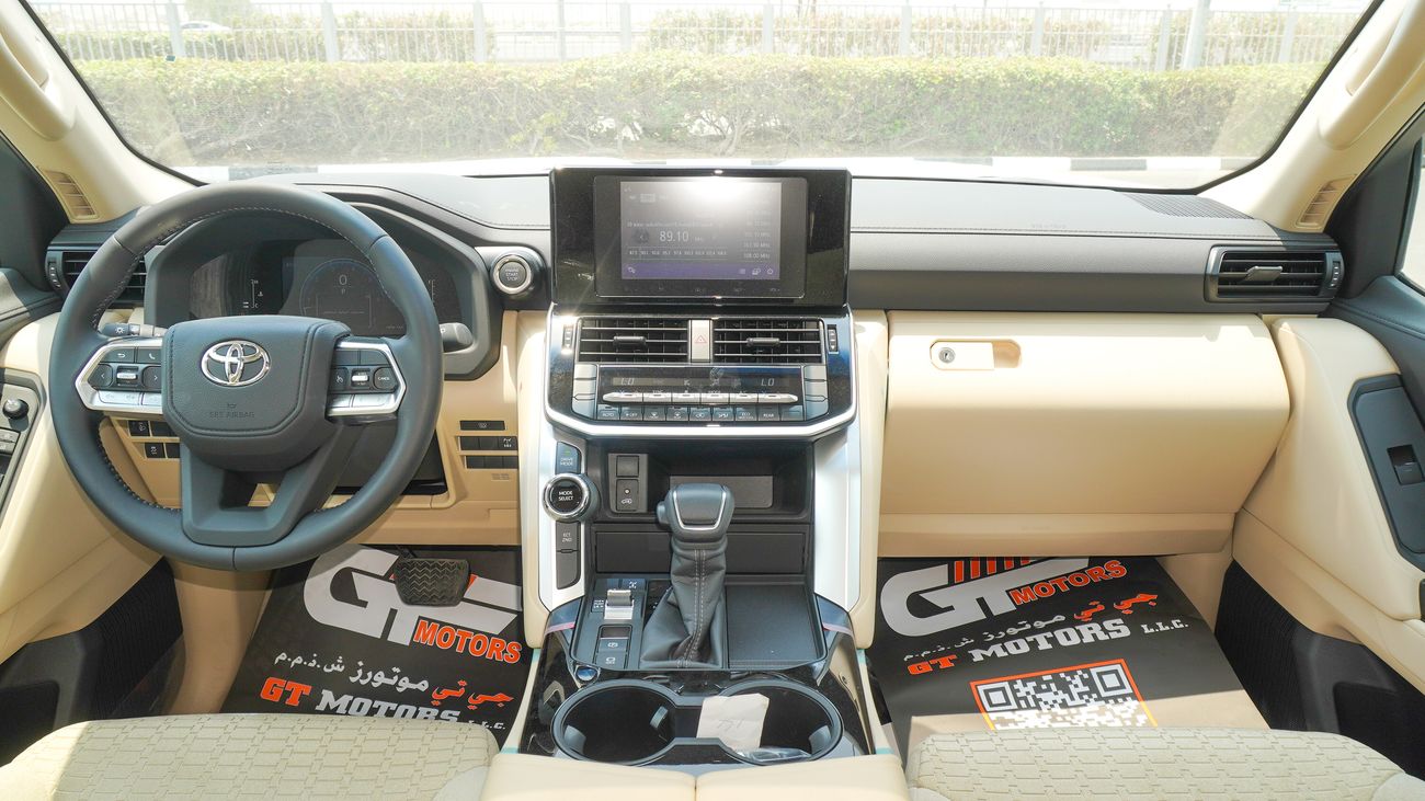 Toyota Land Cruiser GXR 3.5L V6 TWIN TURBO