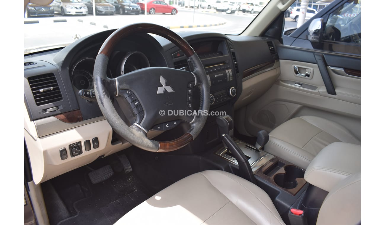 Mitsubishi Pajero 2010 CC No Accident A Perfect Condition