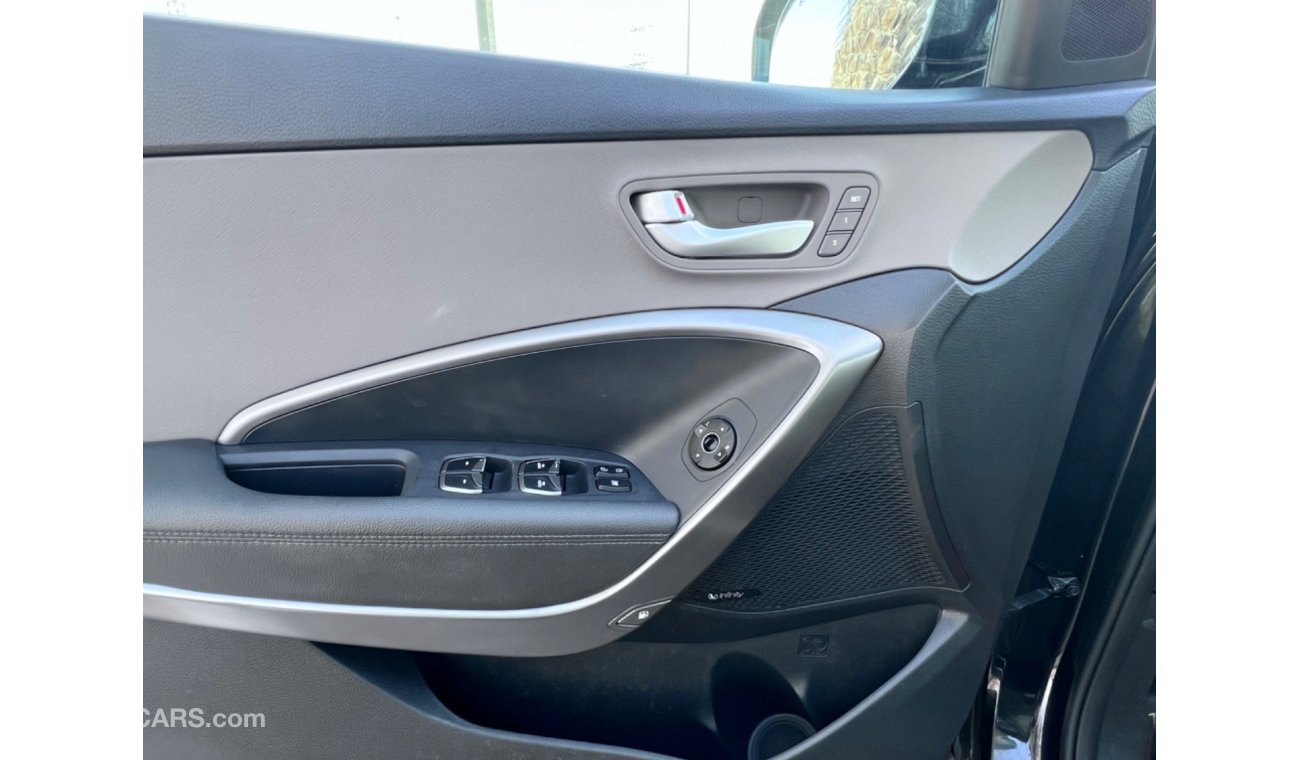 Hyundai Grand Santa Fe GLS Top Hyundai Santa Fe 2018 full option 4x4