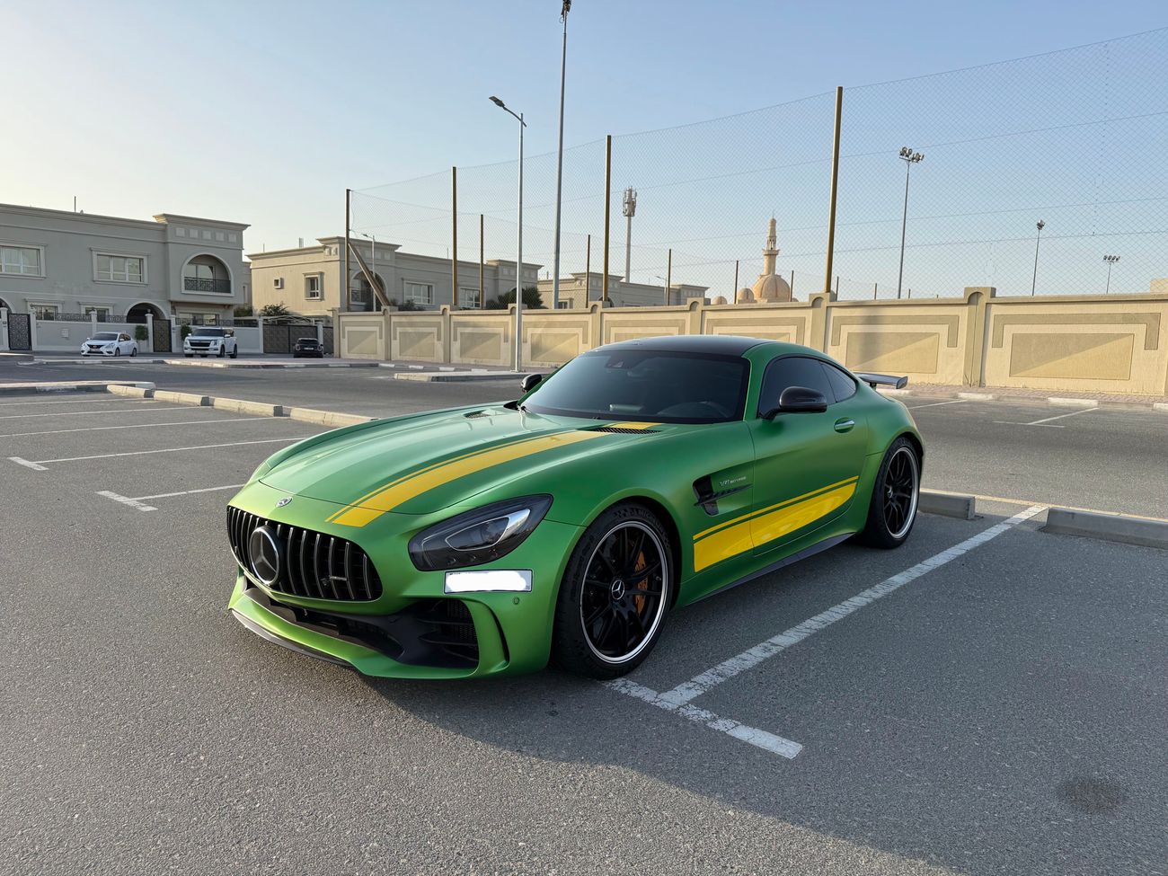 مرسيدس بنز AMG GTR