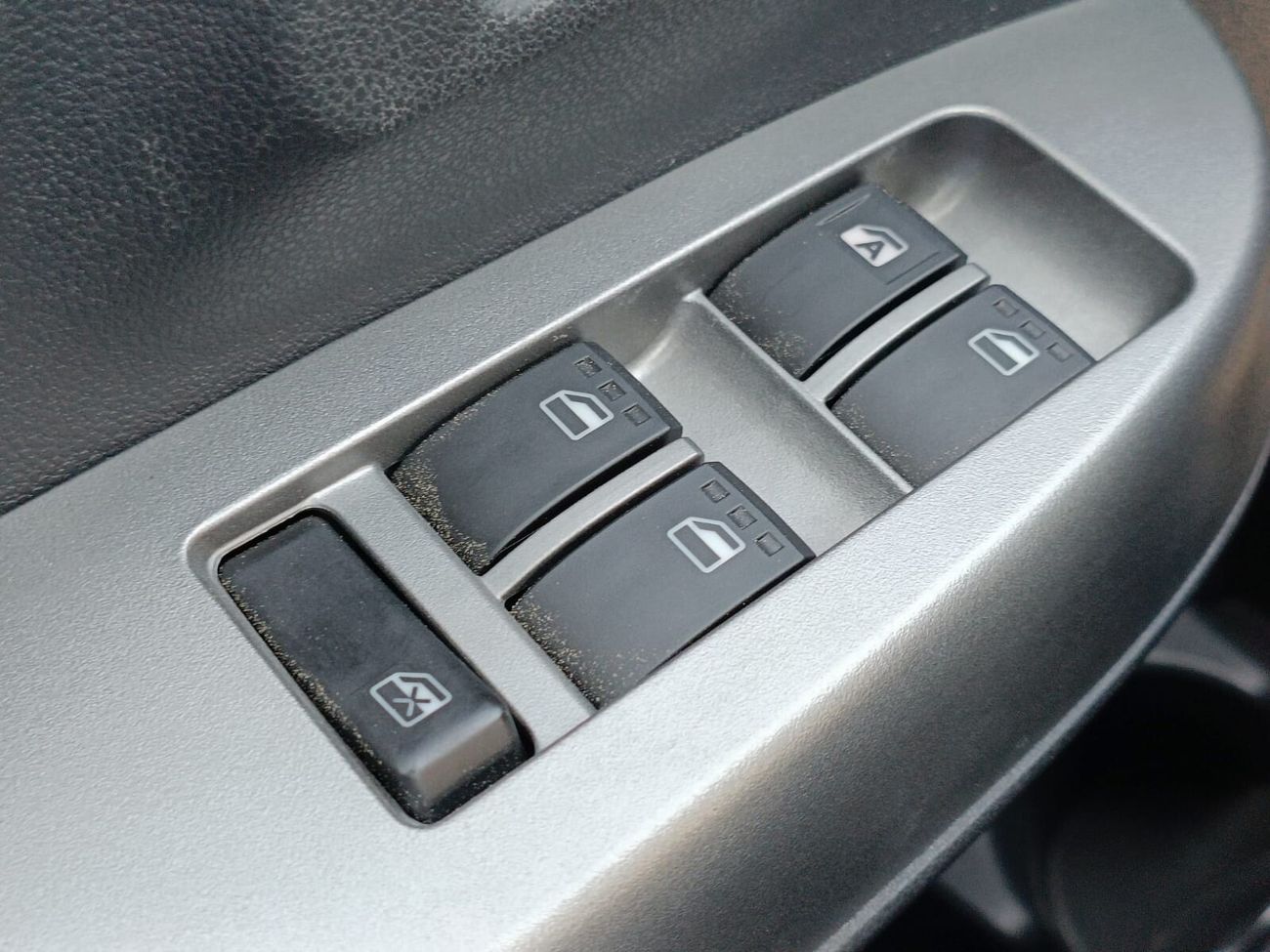 Toyota Wigo 1.2,KEY START,  V4, BACK SENSOR, A/W 14, A/T,