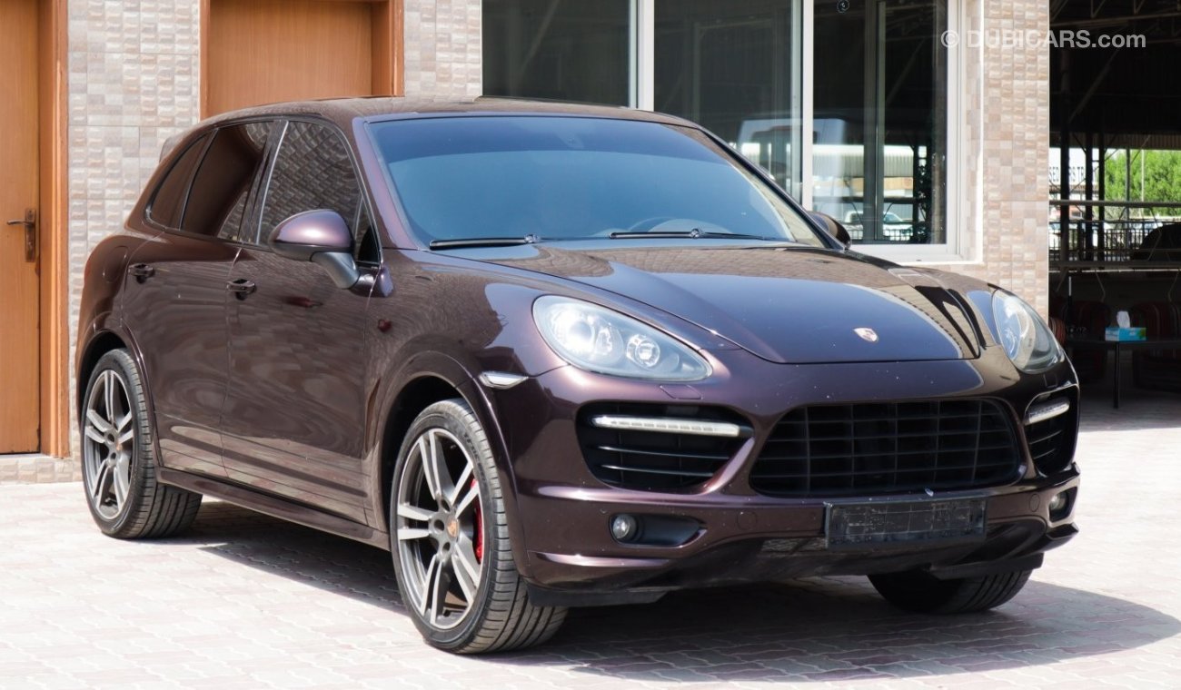 Porsche Cayenne GTS