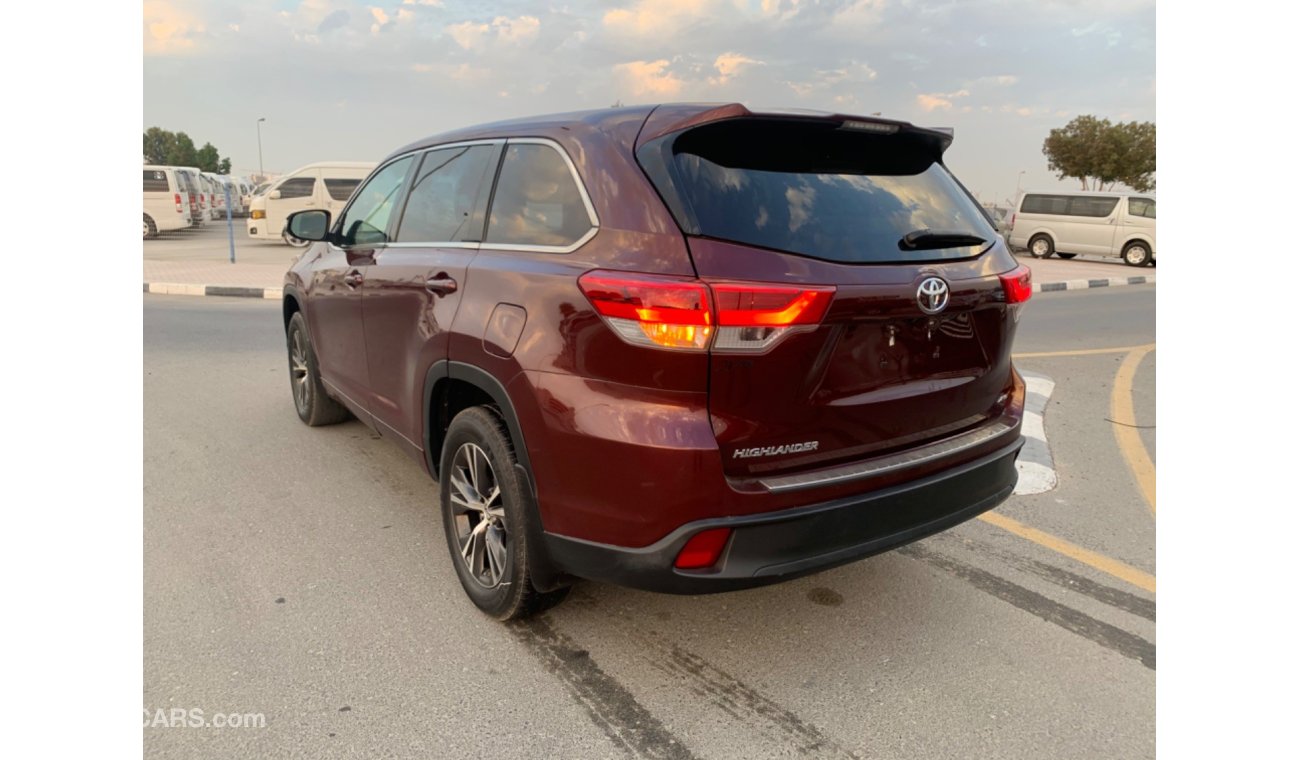 Toyota Highlander LE 4WD AND ECO 3.5L V6 2018 AMERICAN SPECIFICATION