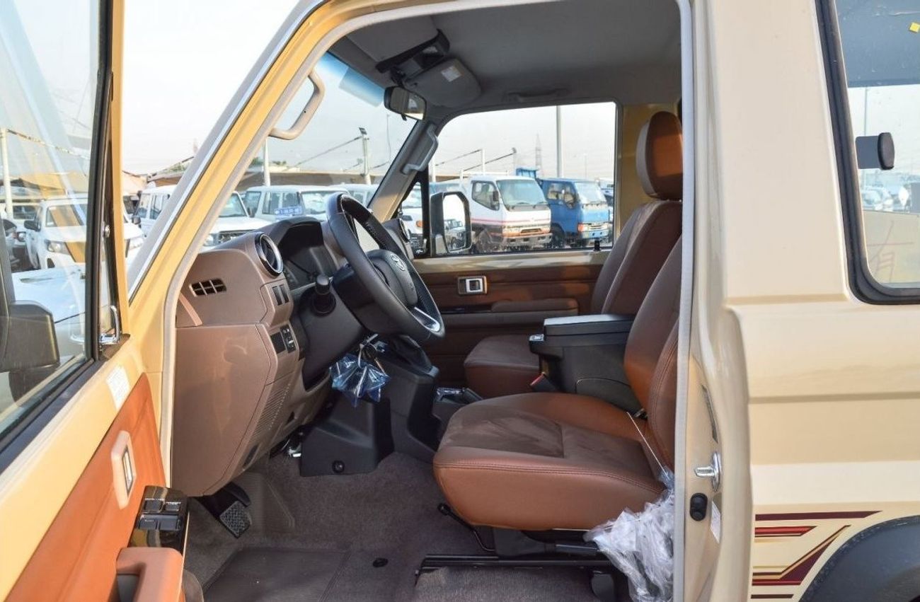 تويوتا لاند كروزر TOYOTA LAND CRUISER 71 SERIES 4.0L 4WD AT PETROL SUV 2024