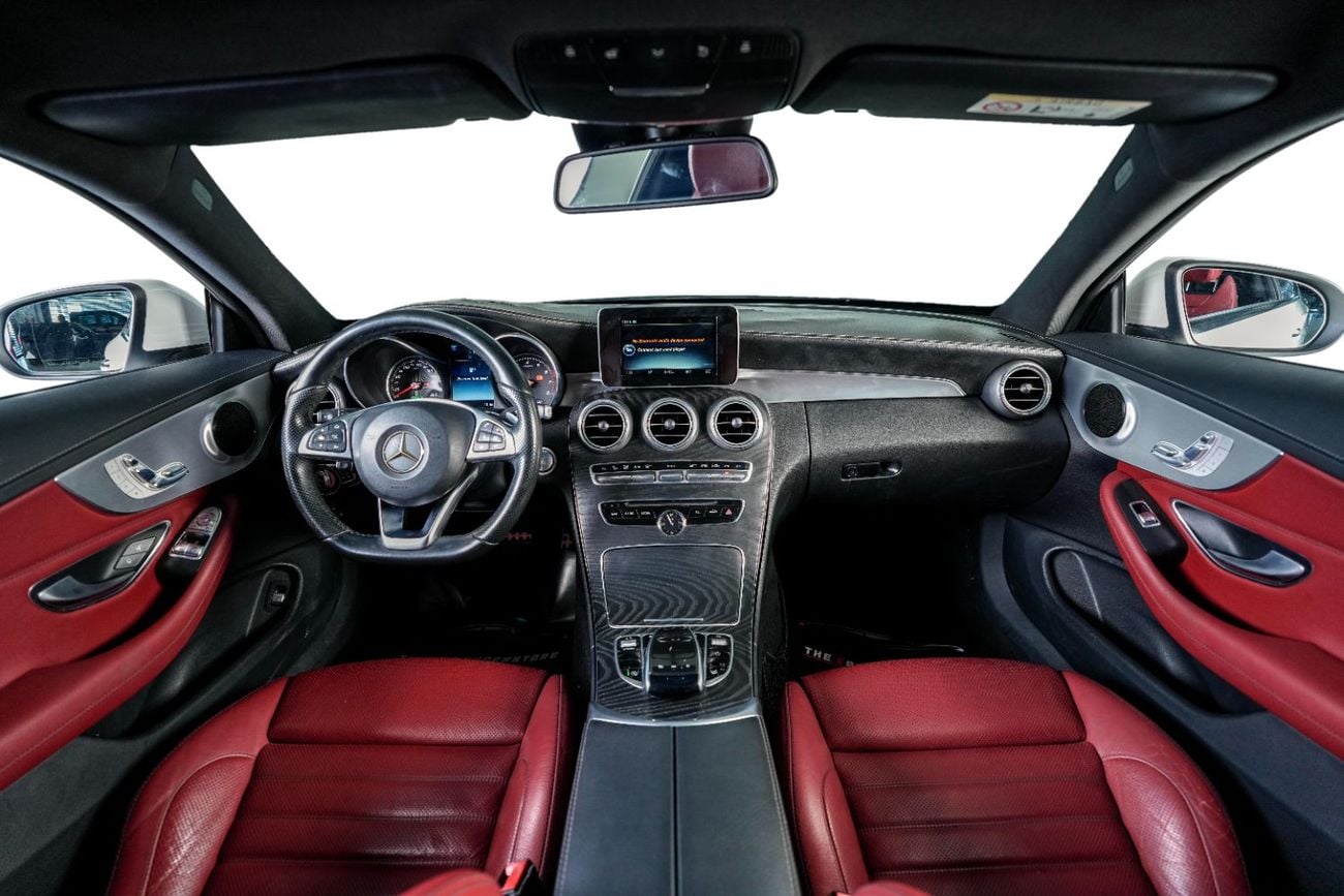 Mercedes Benz C200 AMG GCC-Carbon Fiber Interior Trim-Memory seats