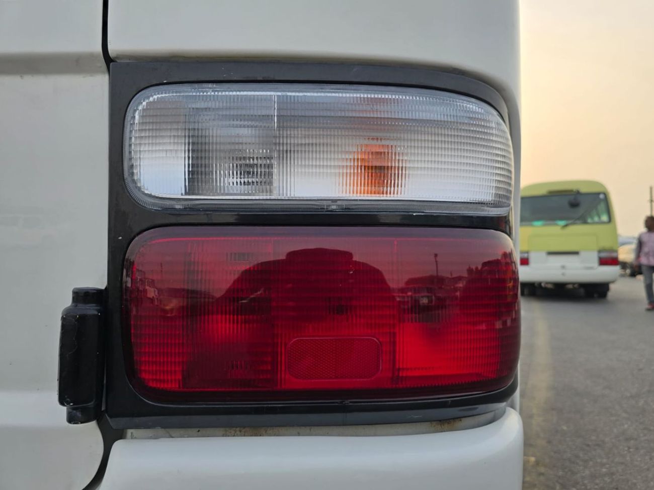 Toyota Coaster TOYOTA COASTER BUS LHD 2006 MODEL 4.0 L DIESEL MANUAL(PM000087)