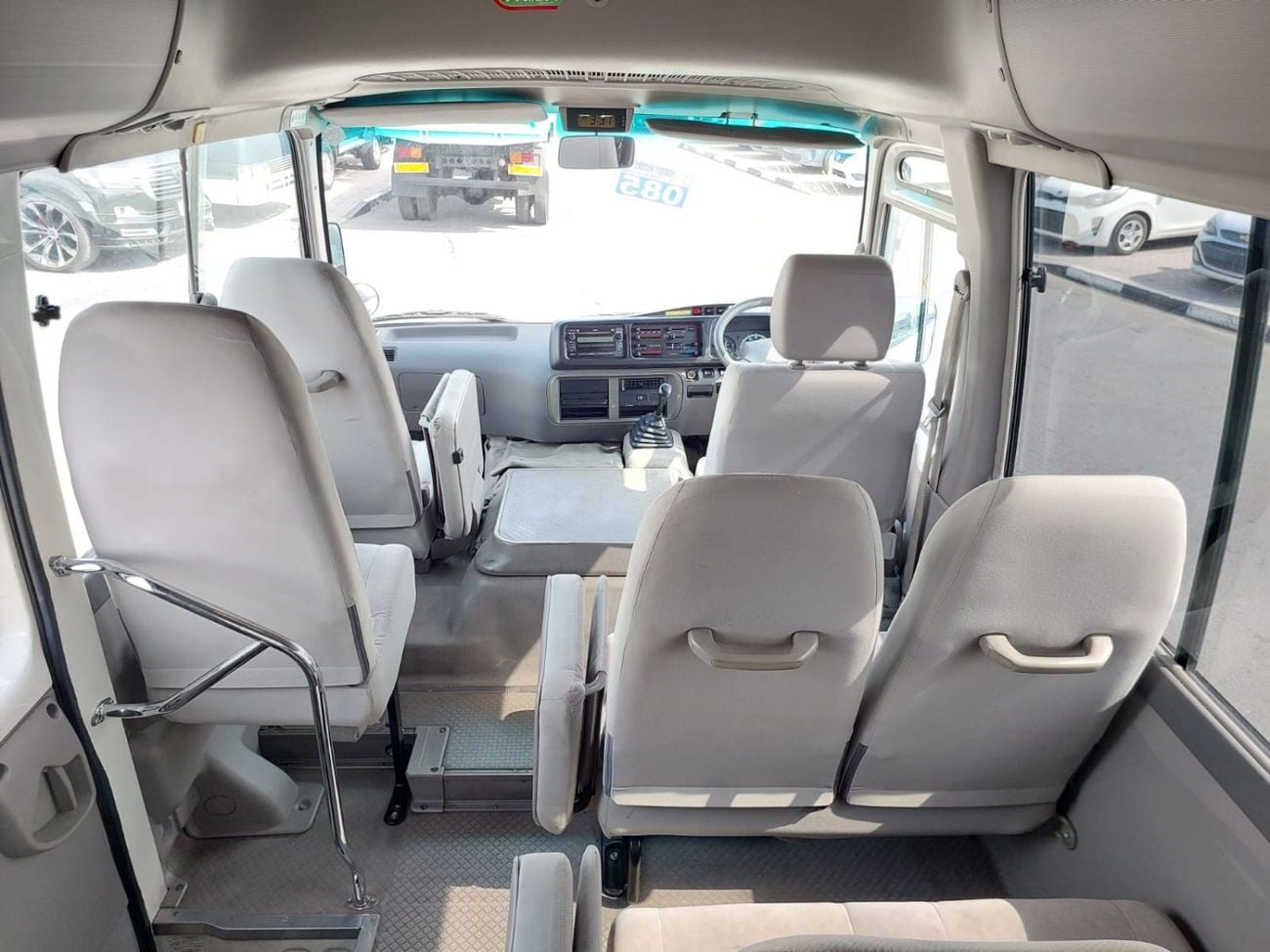 تويوتا كوستر (RAMADAN OFFER) TOYOTA COASTER BUS RHD 2012 MODEL 4.0 L DIESEL MANUAL(PM02428)