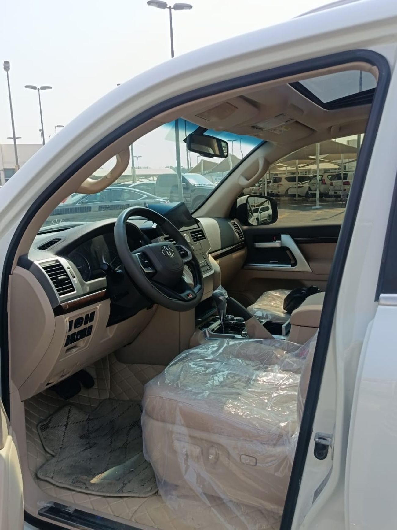 تويوتا لاند كروزر GXR 4.6L