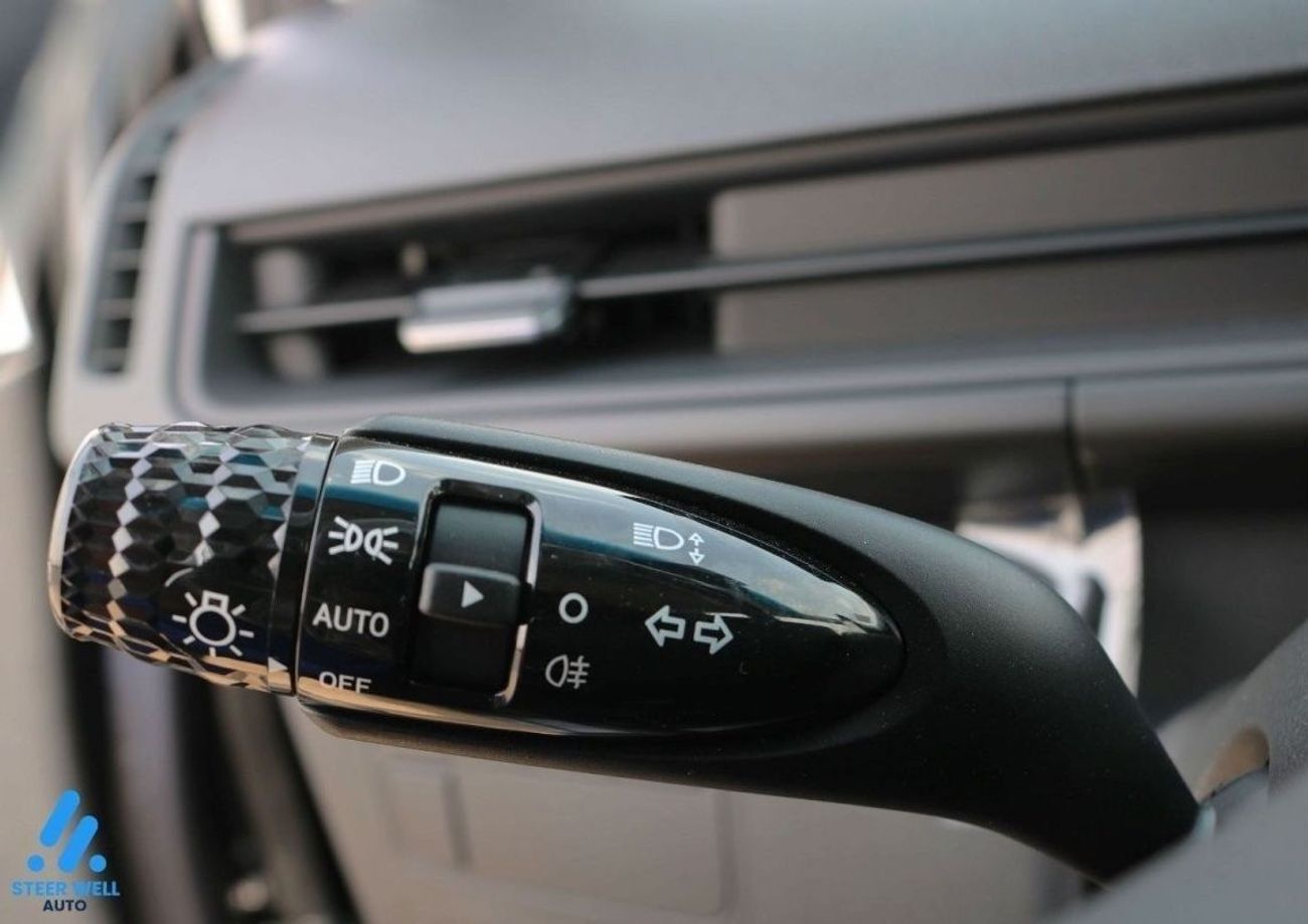 هيونداي ستاريا 2024 Luxury 9 Seater 3.5L V6 Petrol A/T - Book Now