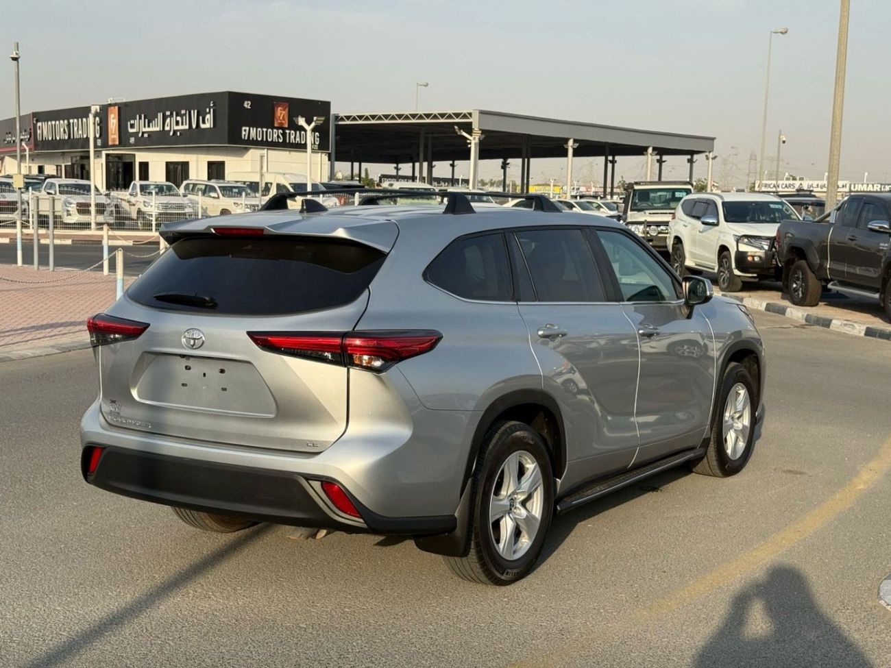 Toyota Highlander TOYOTA HIGHLANDER LE | FULL OPTION | CLEAN WITHOUT PAINT | 2.5L 4 CYLINDERS | UAE PASS