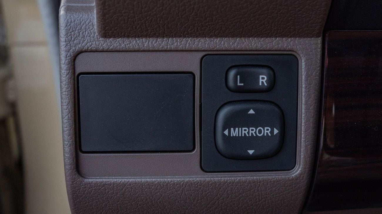 Toyota Land Cruiser Pick Up 2025 Toyota Land Cruiser LC 79 4.0 Double Cab AT Petrol Full Option