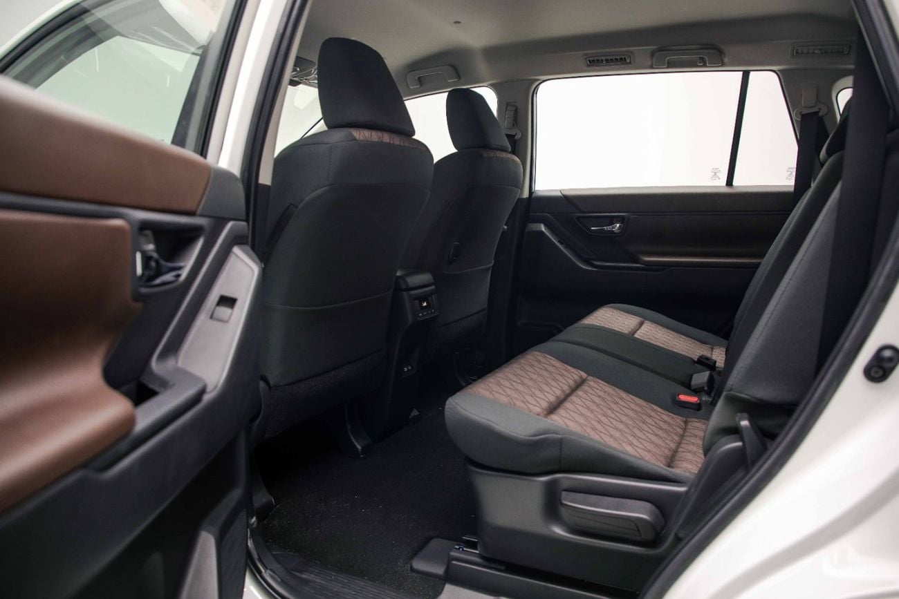 Toyota Innova GL 2.0L - Platinum White Pearl Inside Black & Brown | Export Only
