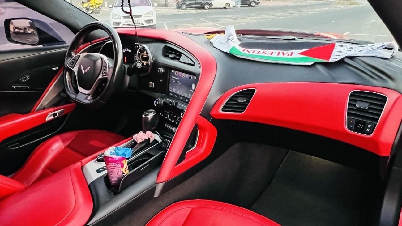 Chevrolet Corvette Grand Sport AED 4430 PM | CORVETTE C7 GRAND COUPE 2017 | GCC | TOP RANGE | LADY DRIVEN