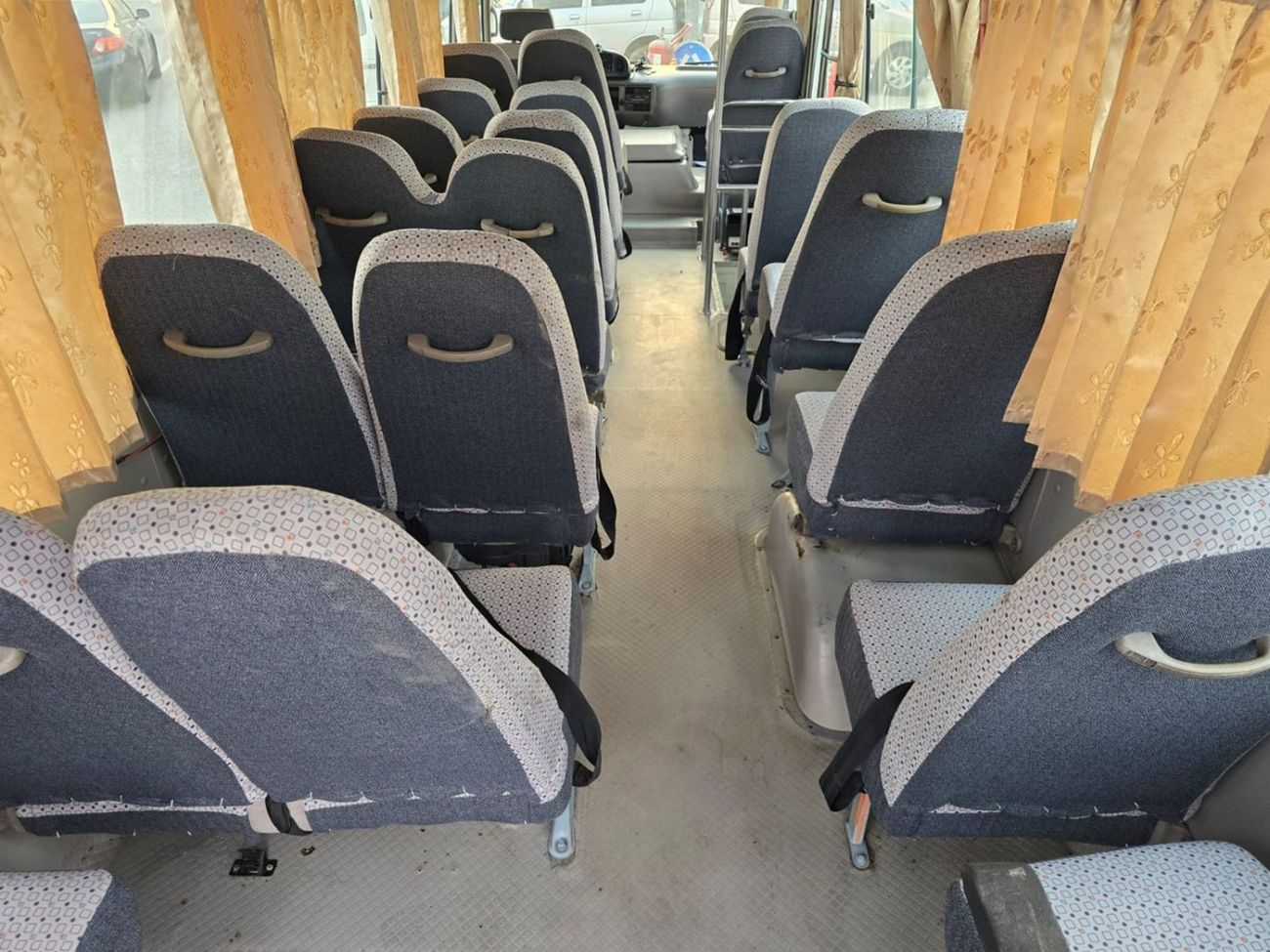 Toyota Coaster TOYOTA COASTER BUS LHD 2006 MODEL 4.0 L DIESEL MANUAL(PM000087)