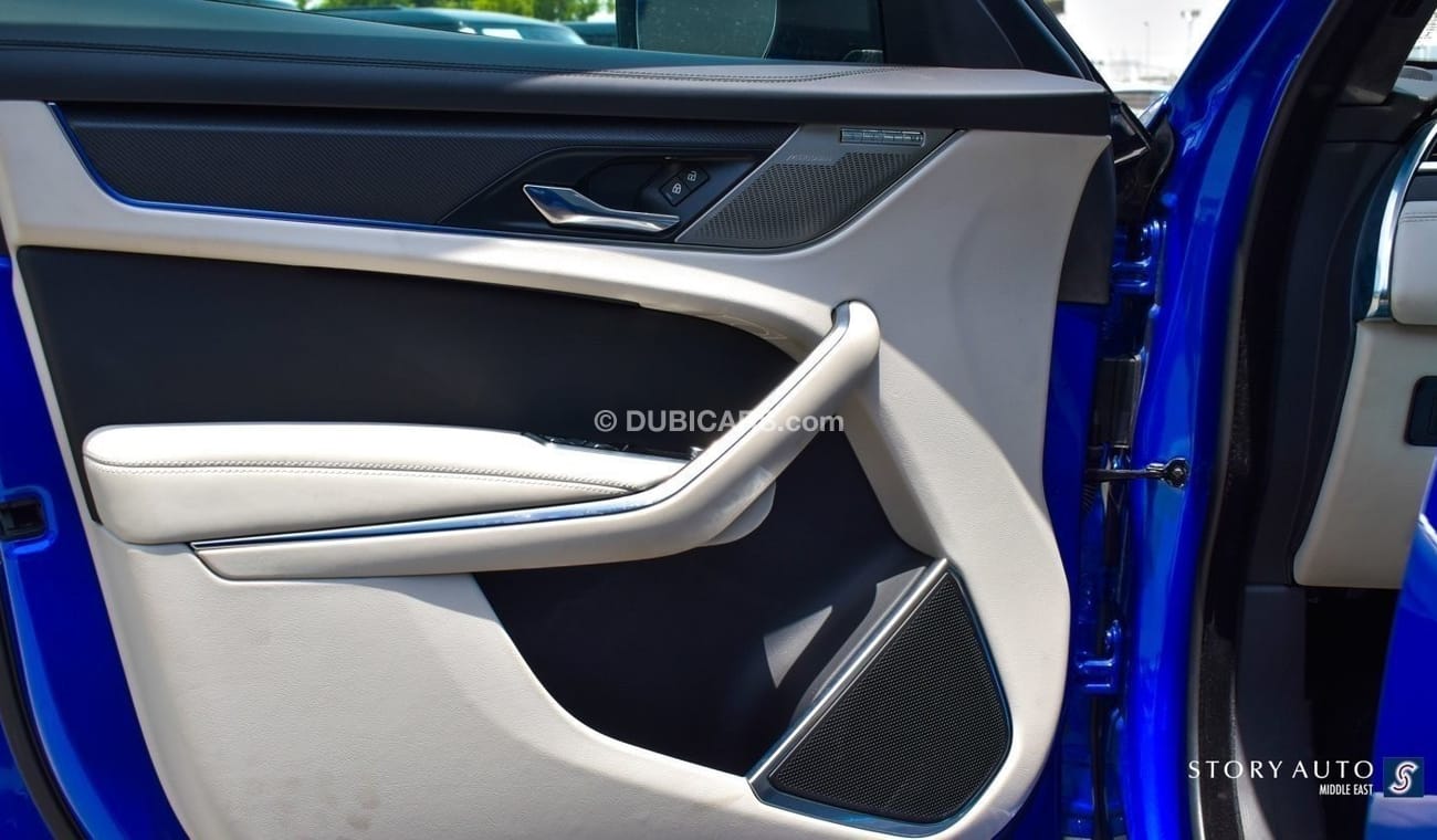 Jaguar F Pace SVR P550 5.0P V8 AWD Aut.  (For Local Sales plus 10% for Customs & VAT)