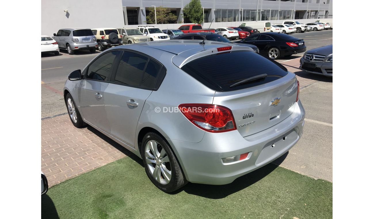 شيفروليه كروز نحن نقدم : * خدمات تمويل السيارات على البنوك * ضمان ممدد * خدمات التسجيل / التصدير