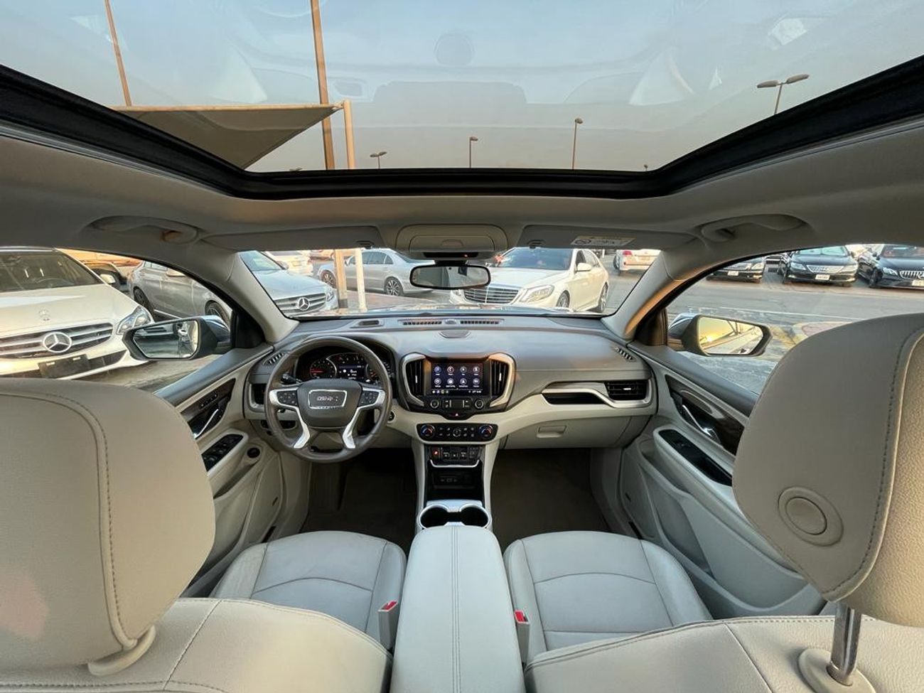 GMC Terrain SLE James Teran_Gcc_2019_Excellent_Condition _Full option