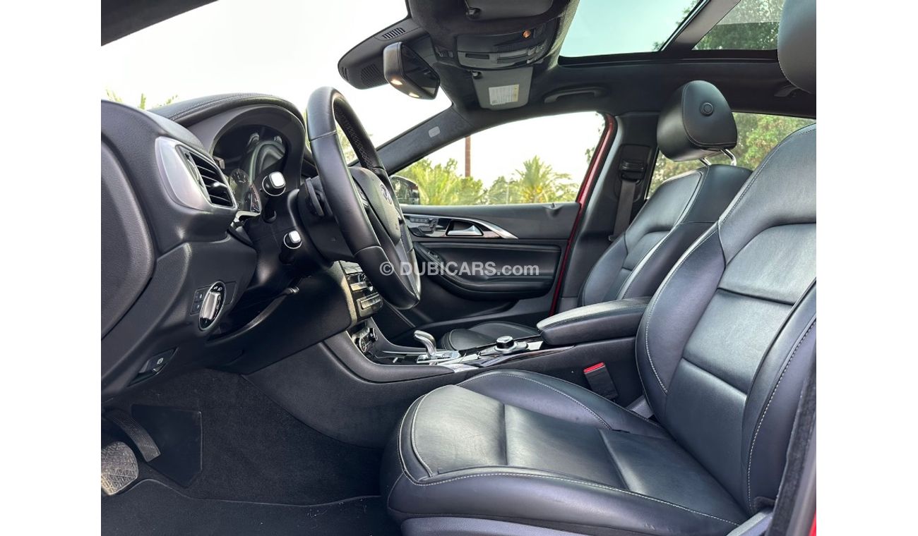 إنفينيتي QX30 Gcc