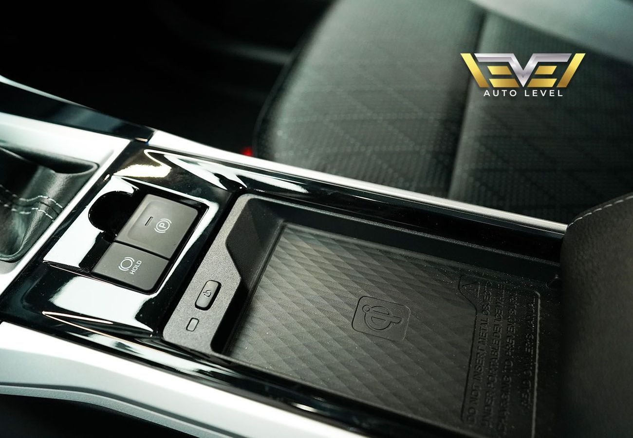 Toyota Veloz Toyota Veloz 2024 - Al Futtaim Warranty for 3 years or 100,000KM