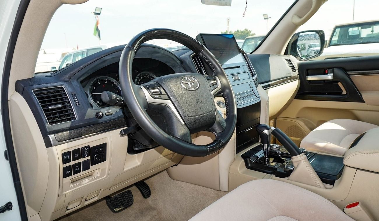 Toyota Land Cruiser GXR V8 Grand Touring