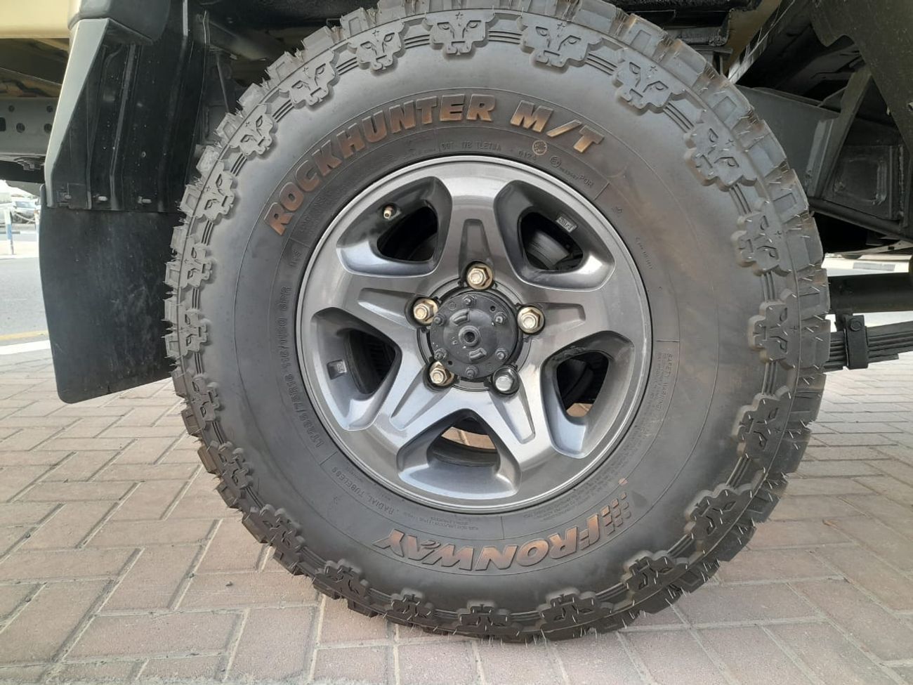 Toyota Land Cruiser Pick Up Right-Hand drive 4.5 V8 1VD diesel manual low kms facelifted