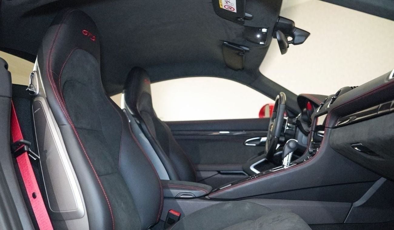 Porsche 718 Cayman GTS 4.0L A/T | AED 5,865 PM | Warranty March-2026 | GCC